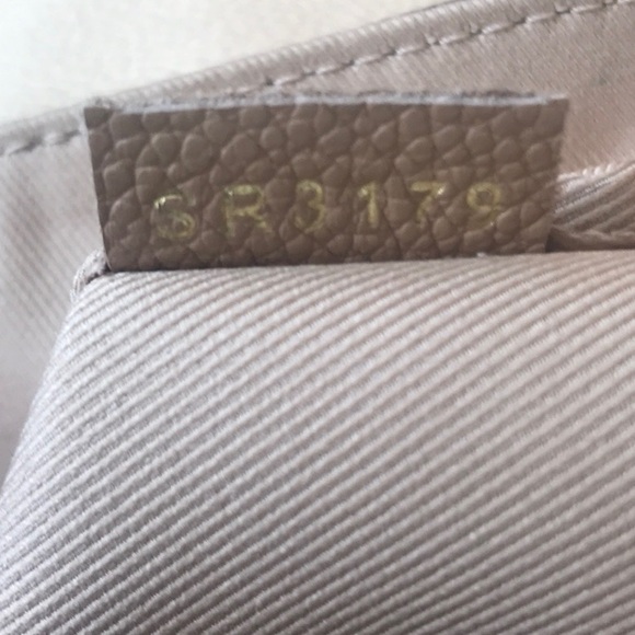 Louis Vuitton Clapton backpack - Picture 10 of 15